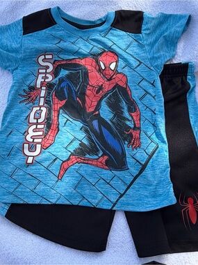 Spider-Man Blue&Blacl Boys' Tee and Shorts Set size 6